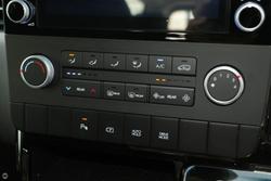 2025 Hyundai
STARIA