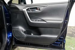 2019 Toyota
                RAV4 Cruiser
