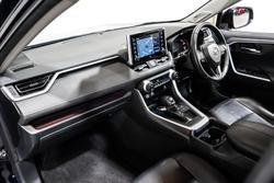 2019 Toyota
                RAV4 Cruiser