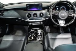 2022 Kia
Stinger 330S