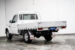 2021 Mahindra
PIK-UP S6+