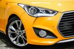 2017 Hyundai
Veloster SR Turbo