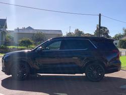 2025 Hyundai
Palisade Calligraphy Black Ink