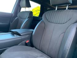 2025 Hyundai
Palisade Calligraphy Black Ink