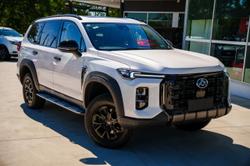 2025 LDV
                D90 Executive