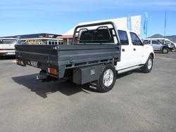 2012 Nissan
                Navara ST-R
