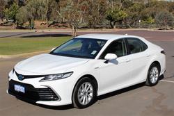 2024 Toyota
Camry Hybrid Camry 2.5L Hybrid CVT Ascent
