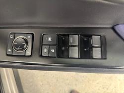 2021 Lexus UX 200 Luxury MZAA10R Titanium