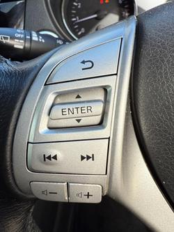 2015 Nissan
                X-TRAIL ST-L