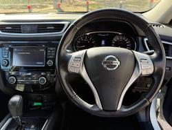 2015 Nissan
                X-TRAIL ST-L