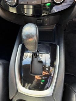 2015 Nissan
                X-TRAIL ST-L
