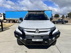 2021 Mitsubishi
Triton GLX-R