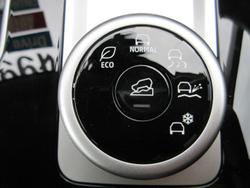 2025 Mitsubishi
Outlander ES