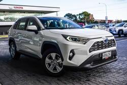 2021 Toyota
RAV4 GX