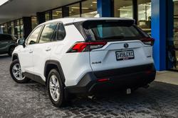 2021 Toyota
RAV4 GX