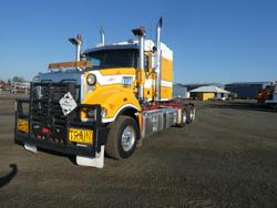 2019 MACK Clxt Titan yellow