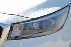 2019 Kia Carnival SLi YP MY20 Snow White Pearl