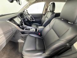 2023 Mitsubishi Pajero Sport Exceed