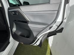 2023 Mitsubishi Pajero Sport Exceed