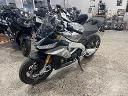2022 Aprilia TUONO V4 GREY
