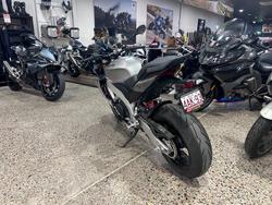 2022 Aprilia TUONO V4 GREY