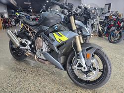 BMW Motorrad S 1000 R