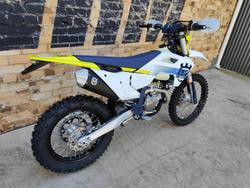 2024 HUSQVARNA FE 501 ENDURO WHITE