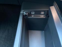 2025 Peugeot 3008 Allure Hybrid P64 MY25 Okenite White