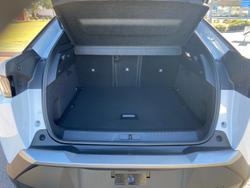 2025 Peugeot 3008 Allure Hybrid P64 MY25 Okenite White