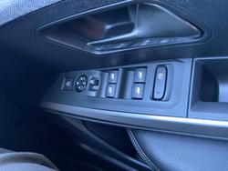 2025 Peugeot 3008 Allure Hybrid P64 MY25 Okenite White