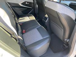 2025 Peugeot 3008 Allure Hybrid P64 MY25 Okenite White