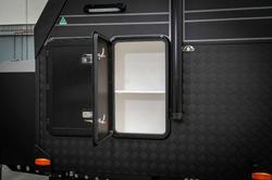 2025 Lotus Caravans Hollywood 24