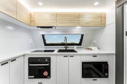 2025 Lotus Caravans Hollywood 24