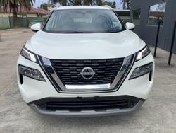 2025 Nissan
                X-Trail ST