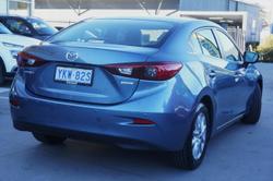 2015 Mazda
                3 Touring