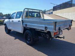 2022 Toyota
Hilux Workmate