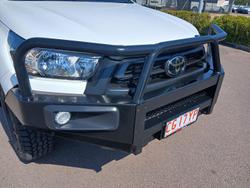 2022 Toyota
Hilux Workmate
