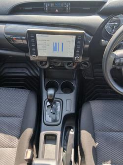 2022 Toyota
Hilux Workmate