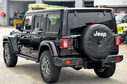 2024 Jeep
Wrangler Unlimited Overland