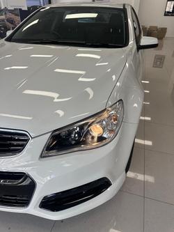 2015 Holden Ute SV6 VF MY15 Heron White