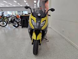 2018 BMW Motorrad C 650 SPORT Yellow