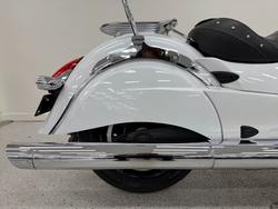 2017 INDIAN CHIEF CLASSIC White