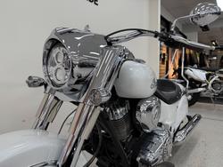 2017 INDIAN CHIEF CLASSIC White