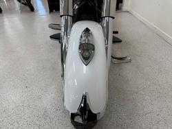 2017 INDIAN CHIEF CLASSIC White