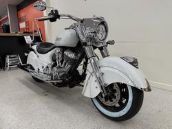 2017 INDIAN CHIEF CLASSIC White