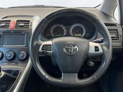 2012 Toyota
Corolla Ascent