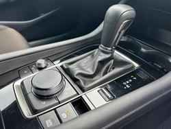 2024 Mazda
3 G20 Evolve