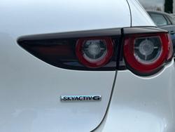 2024 Mazda
3 G20 Evolve