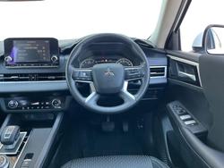 2024 Mitsubishi Outlander