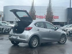2024 Mazda
2 G15 Evolve